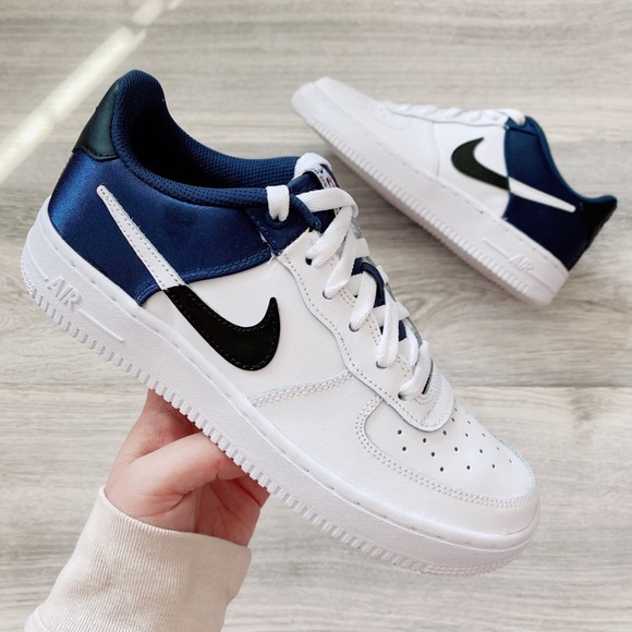 Nike Shoes - Nike Air Force 1 low